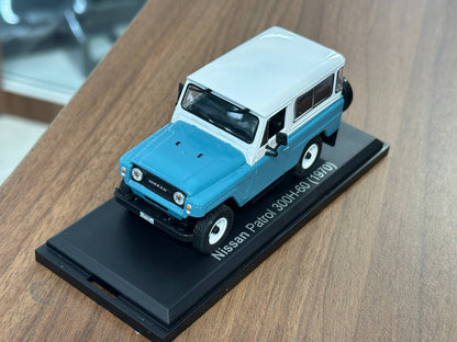 1:43 Diecast Model j collection Nissan PATROL 300H-60 1970 in Green