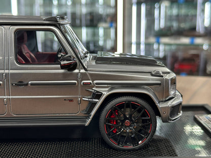 Mercedes‑Benz G63 BRABUS 800 by Motor Helix – Chrome Silver – 1:18 Resin Model (Limited 66 pcs)