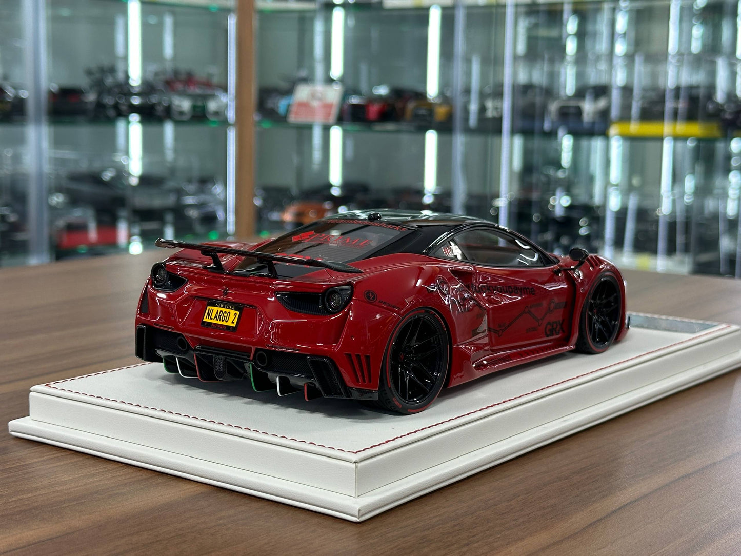 1/18 Resin Davis & Giovanni Ferrari 488 GTB N-Largo Novitec GoldRush Rally – Rosso Corsa / Rally Livery ( Limited to 15 pcs)