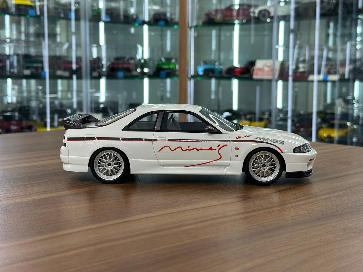 1/18 Resin OttO Mobile Nissan Skyline GT-R R33 Mine’s White Limited 1500 pcs