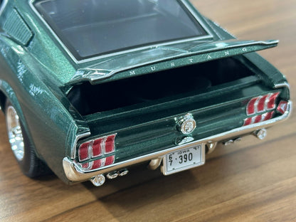 1/18 Diecast Maisto Ford Mustang GTA Fastback 1967 Green