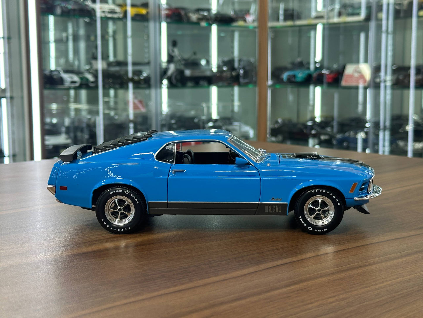 1/18 Diecast Maisto Ford Mustang Mach1 1970 in Blue