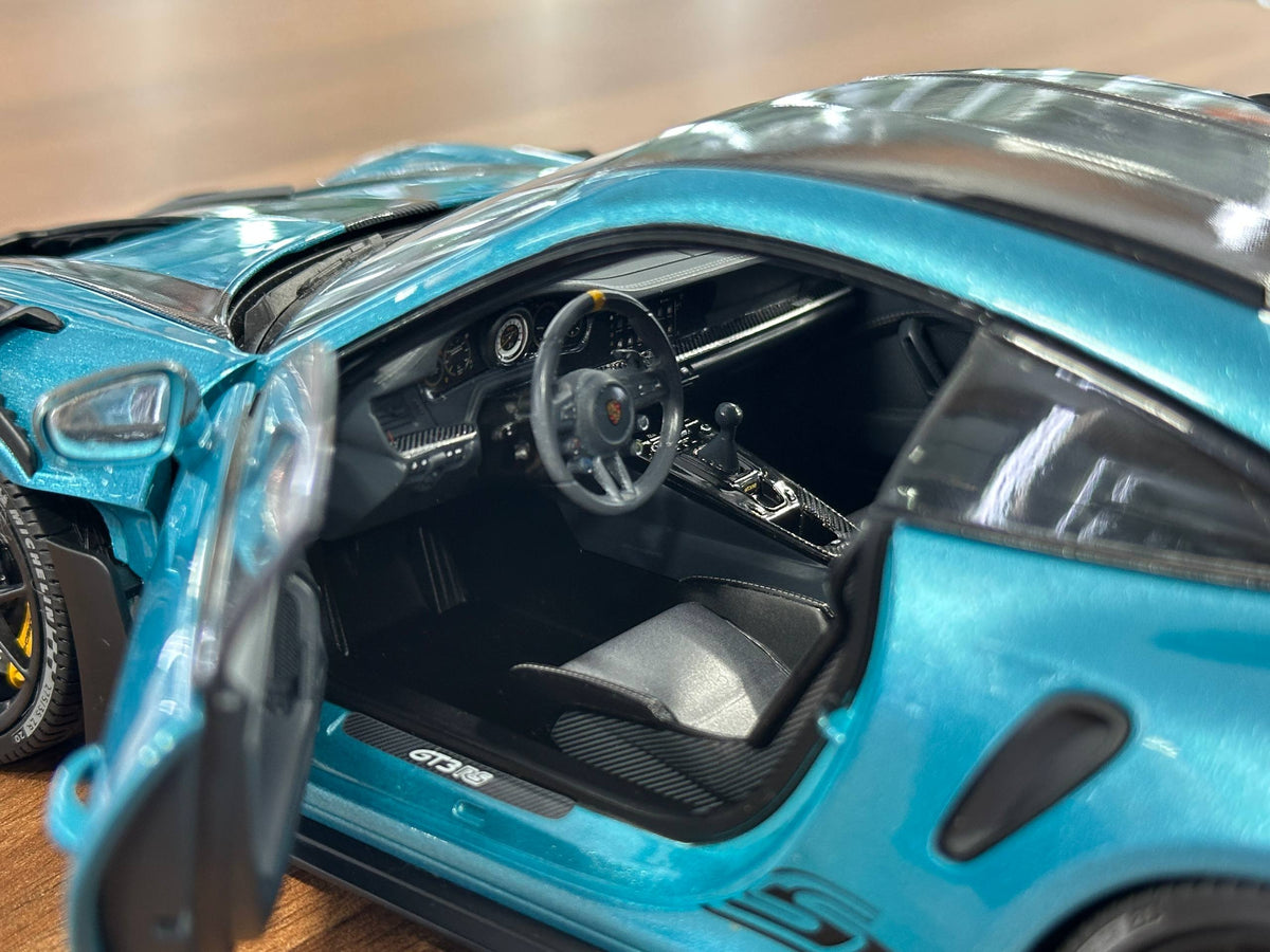Minichamps Porsche 911 GT3 RS (992) 2023 Ipanema Blue Metallic 1/18 Scale Diecast Model Car | Full Opening | Limited Edition 400 pcs