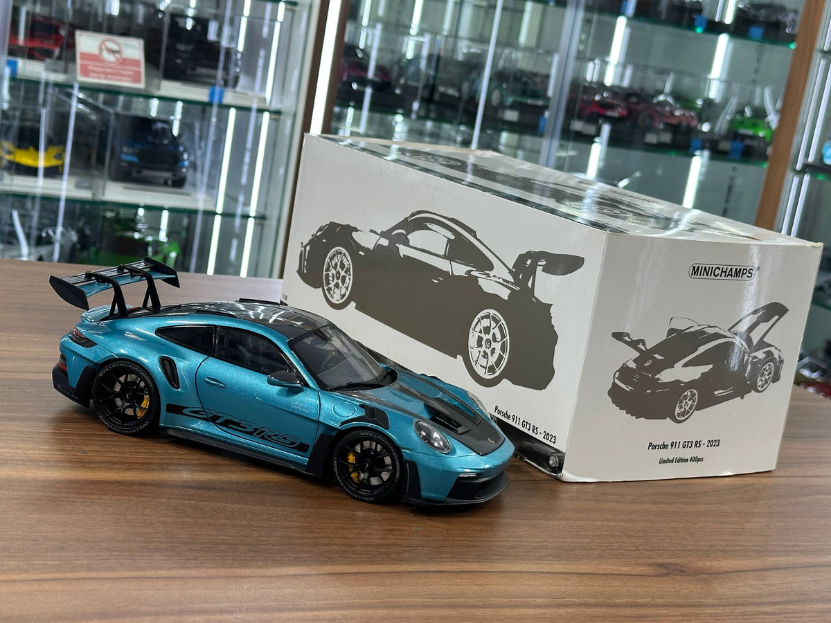 Minichamps Porsche 911 GT3 RS (992) 2023 Ipanema Blue Metallic 1/18 Scale Diecast Model Car | Full Opening | Limited Edition 400 pcs