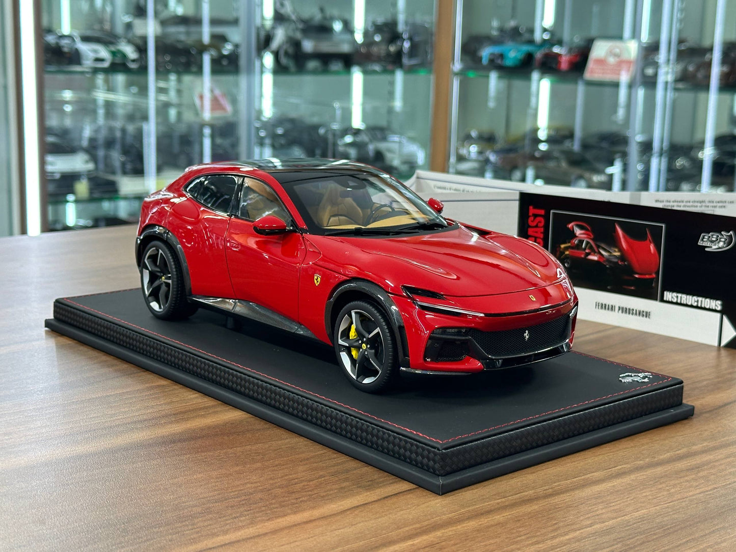 1/18 Diecast Ferrari Purosangue – BBR Collection (Rosso Corsa, Panoramic Roof, Limited 340 pcs, Full Opening)