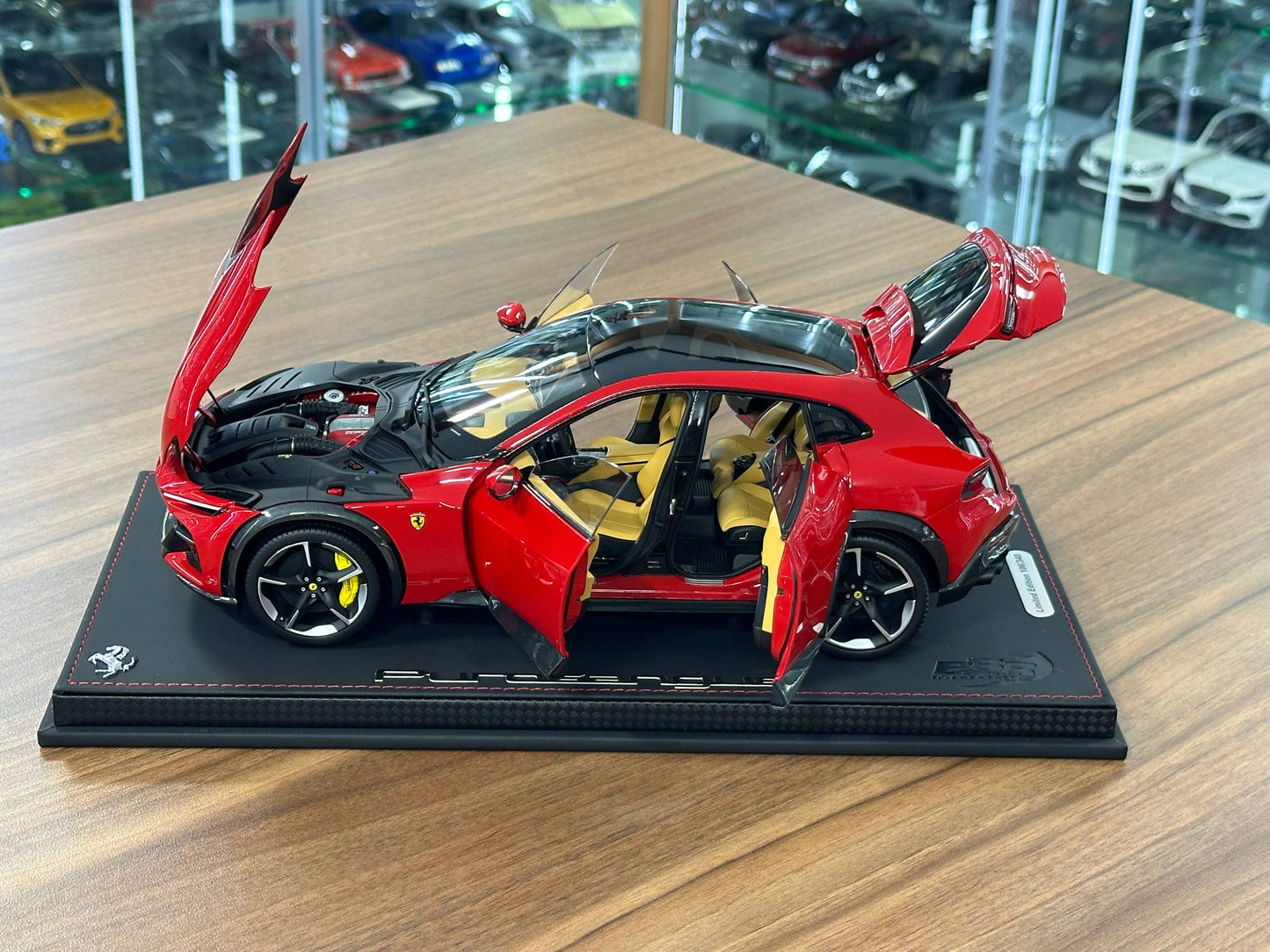 1/18 Diecast Ferrari Purosangue – BBR Collection (Rosso Corsa, Panoramic Roof, Limited 340 pcs, Full Opening)