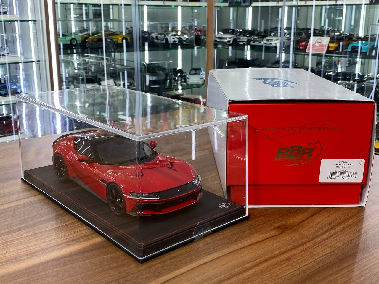 1/18 Resin Ferrari 12 Cilindri – BBR Models in Rosso Corsa