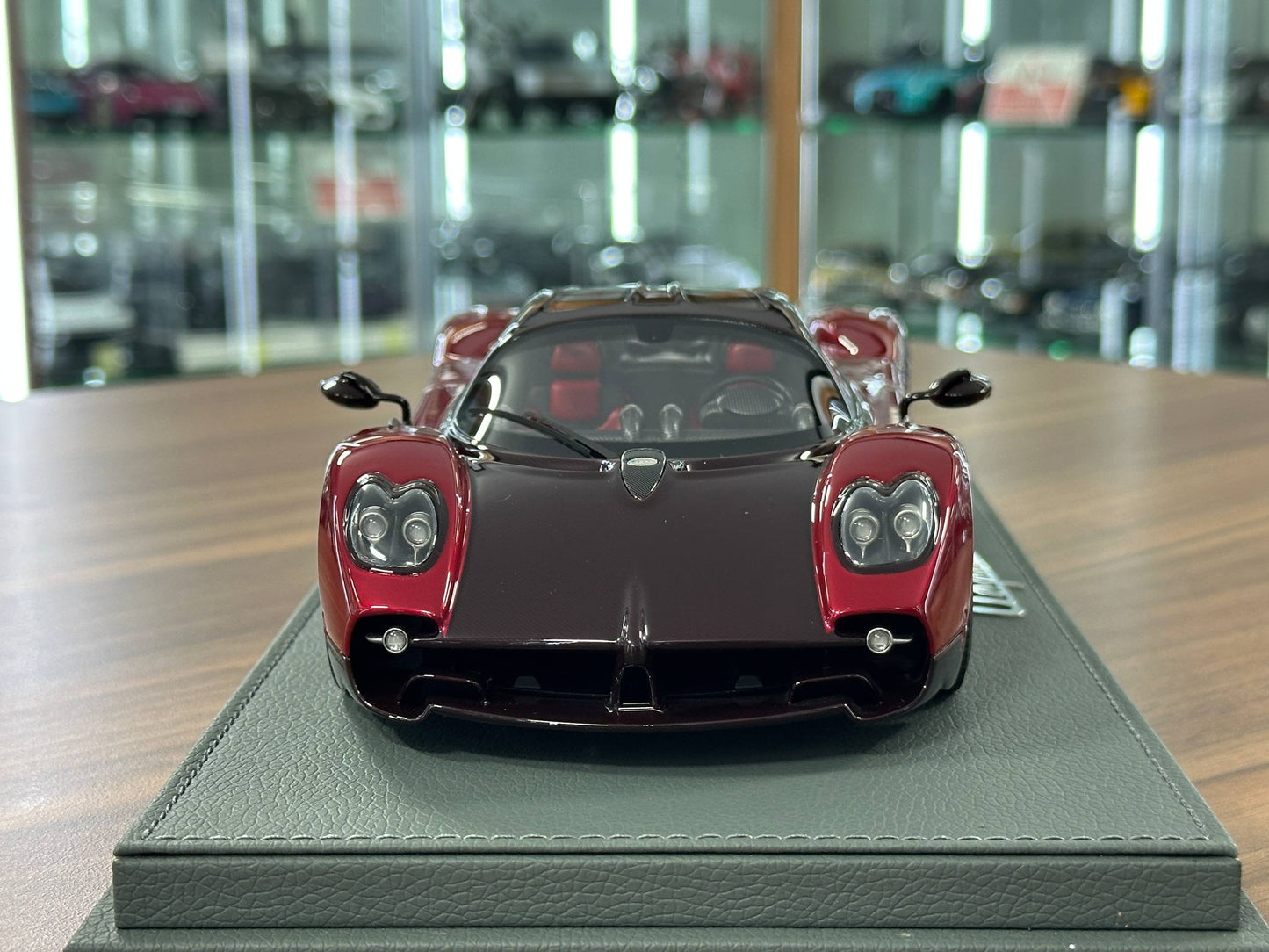 1/18 Resin Pagani Utopia – BBR Models (Rosso Dubai, Limited 50 pcs)