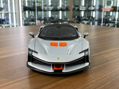 1/18 Metal Diecast Bburago Ferrari SF90 XX Stradale in Silver