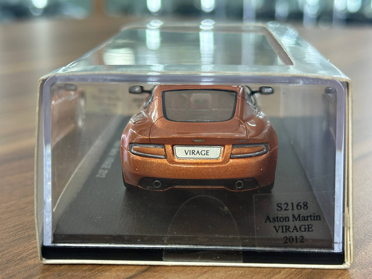 1/43 Diecast Aston Martin Virage (2012) – Spark Models (Bronze, Non-Opening)