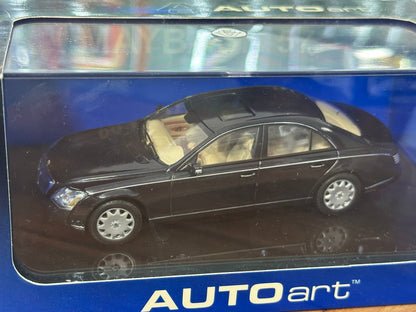 1/43 Diecast Model Maybach 57 SWB in Black (Autoart)