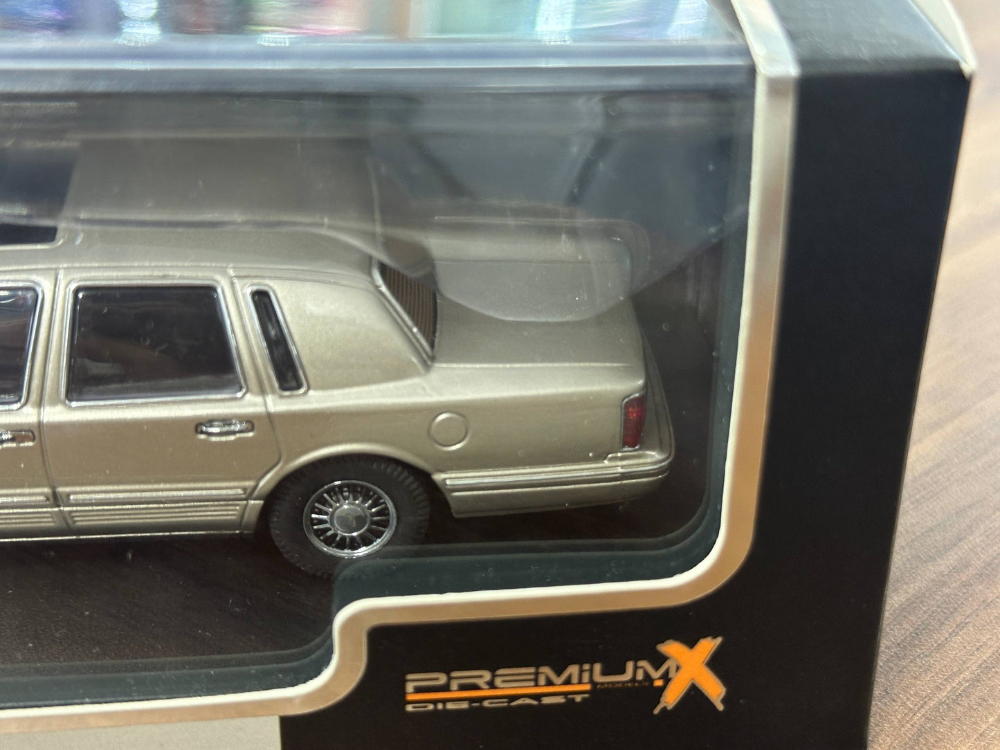 1/43 Diecast Model Lincoln Town Car 1996 in Champagne – (Premium X Models)