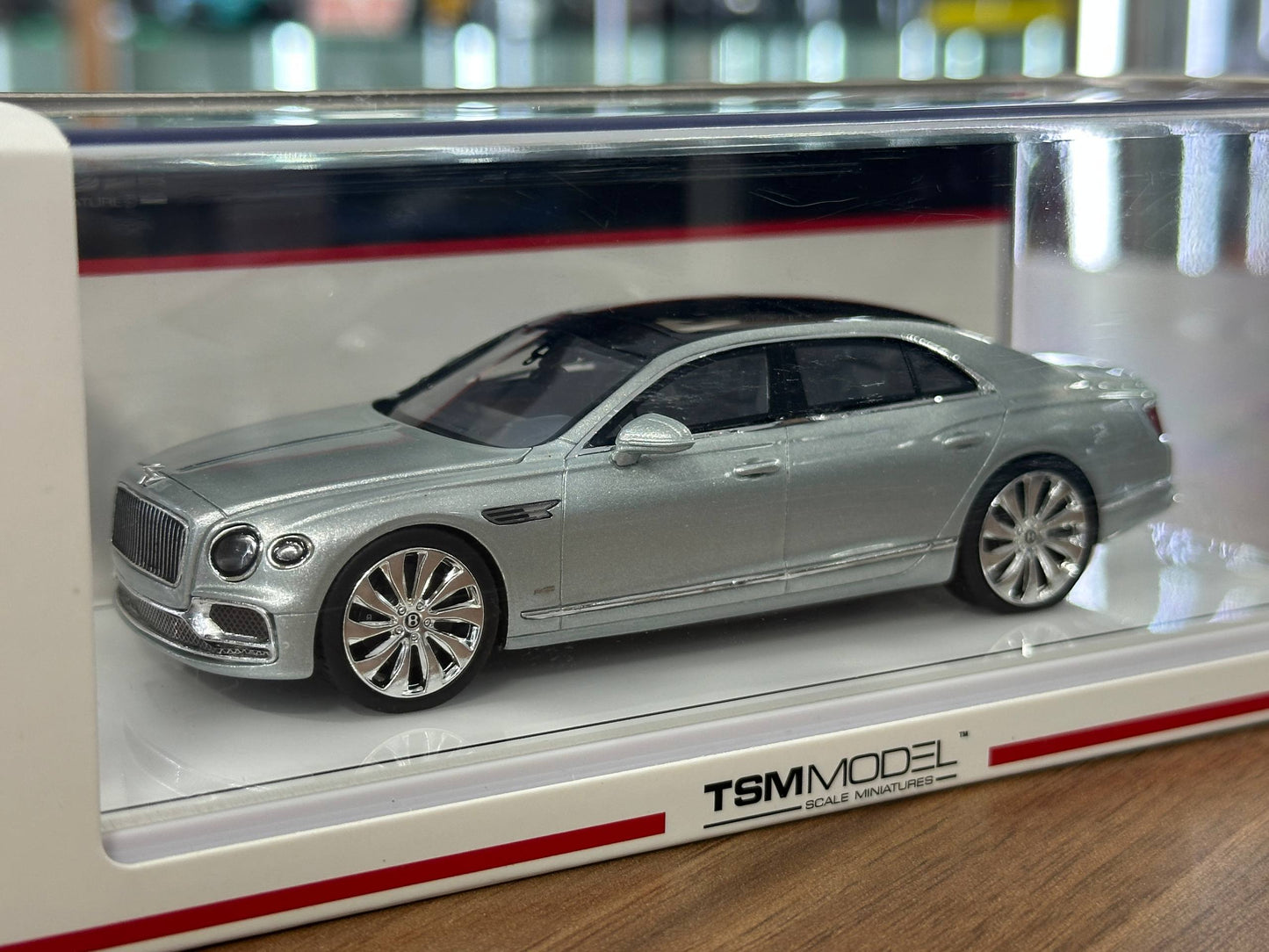 1/43 Diecast Model Bentley Flying Spur in Breeze Silver  –  (TSM Model)