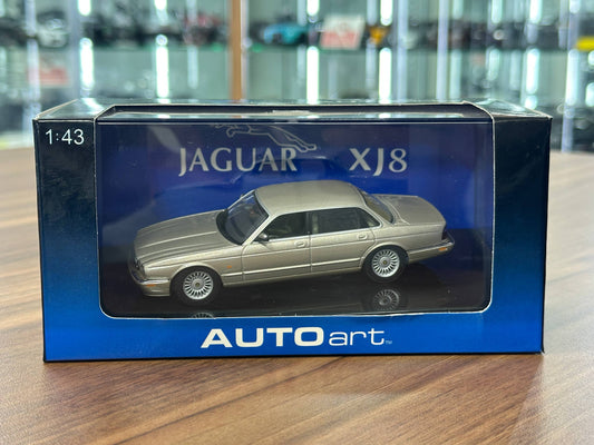 1/43 Diecast Model Jaguar XJ8 in Gold  – (AUTOart)