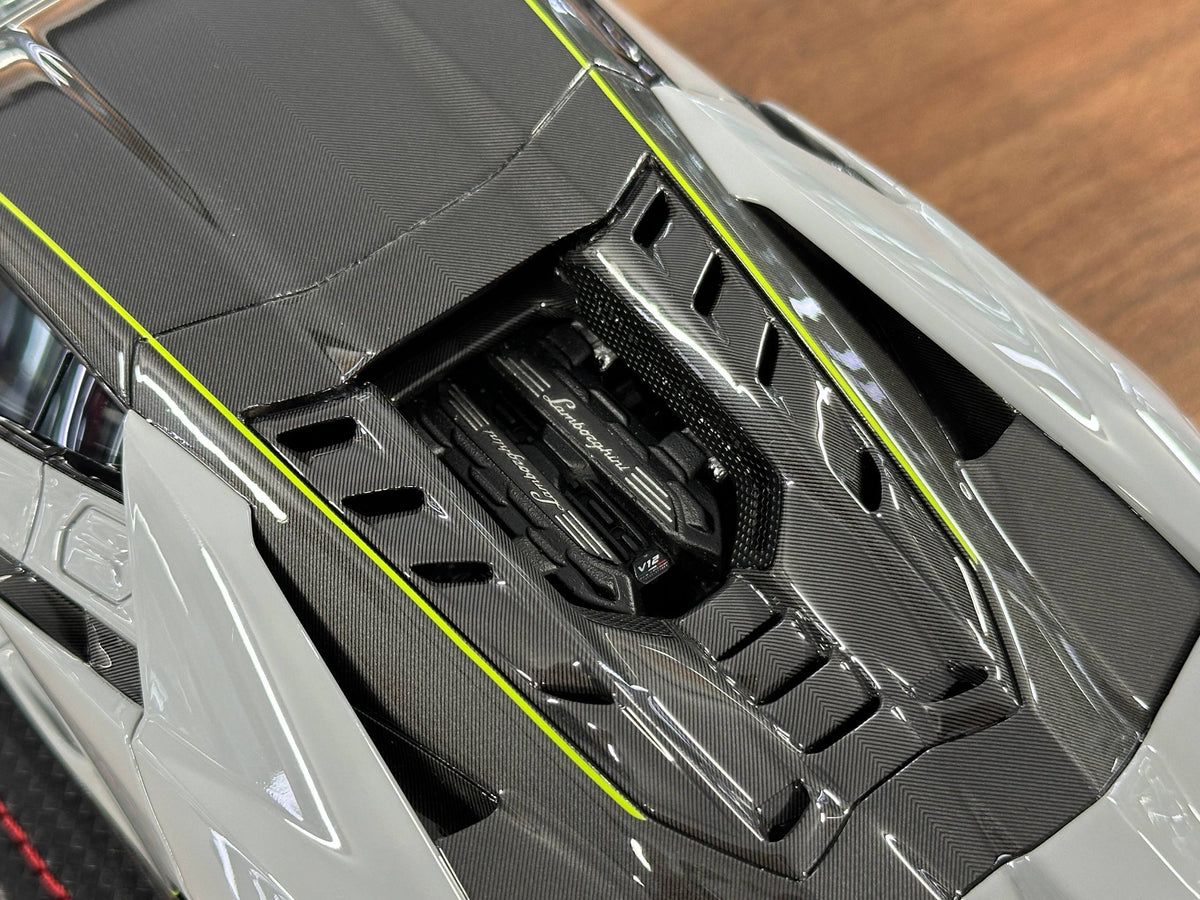 1/18 MR Collection Lamborghini Revuelto Grigio Hati with Scandal Livery Resin Model Car Limited Edition 99 Pieces