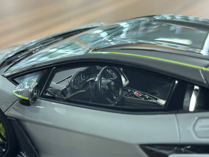 1/18 MR Collection Lamborghini Revuelto Grigio Hati with Scandal Livery Resin Model Car Limited Edition 99 Pieces