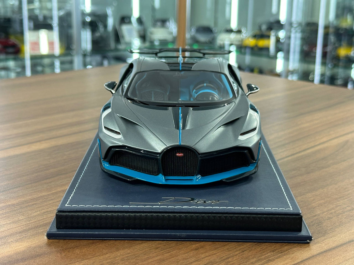 MR Collection Lamborghini Divo The Quail 2018 Configuration 1:18 Resin Model Limited 50 pcs