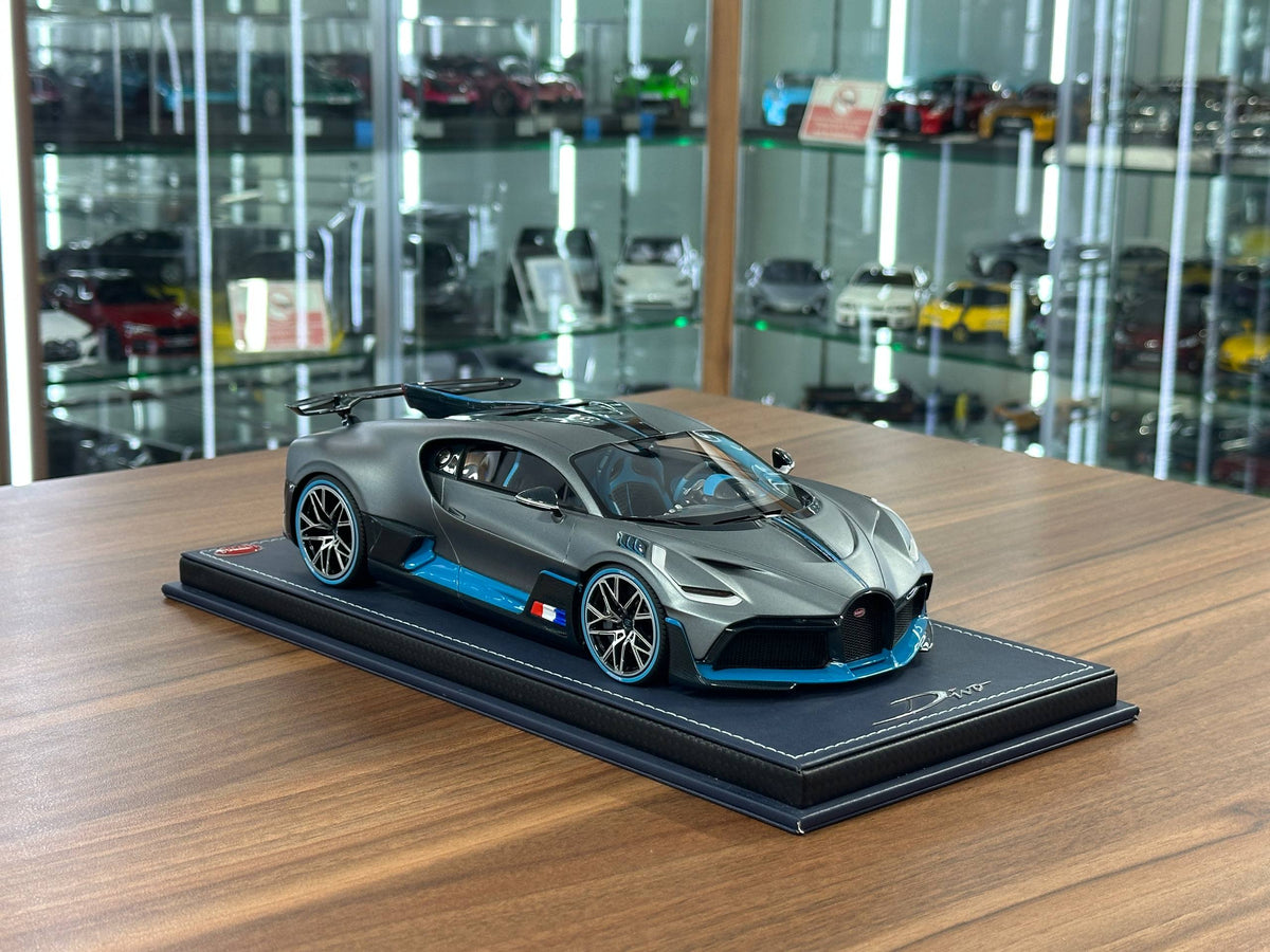 MR Collection Lamborghini Divo The Quail 2018 Configuration 1:18 Resin Model Limited 50 pcs