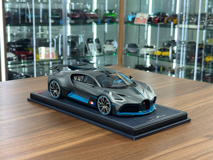 MR Collection Lamborghini Divo The Quail 2018 Configuration 1:18 Resin Model Limited 50 pcs