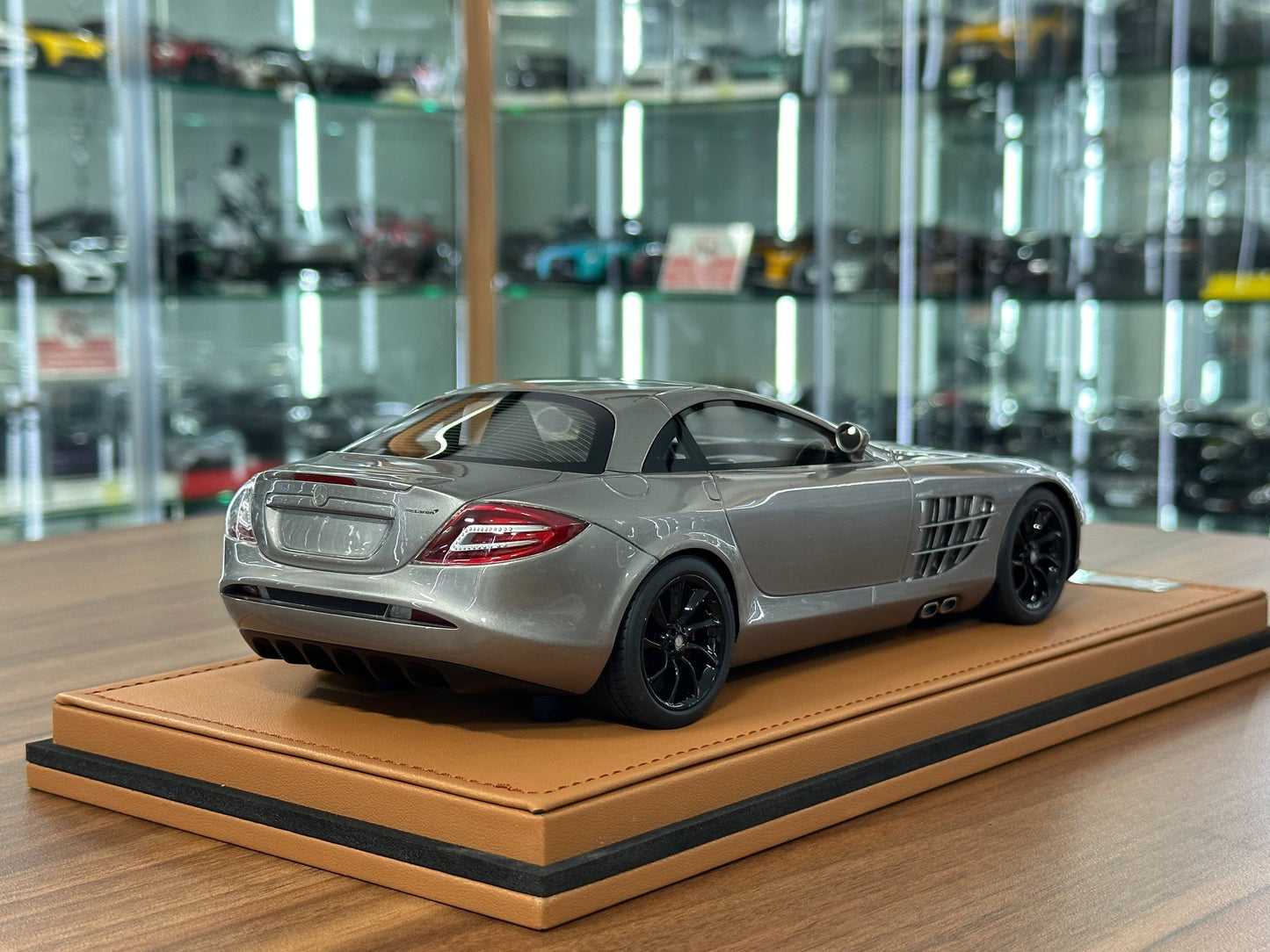 🚨1/18 Resin Model Mercedes-Benz SLR McLaren – (IVY Merit Models)