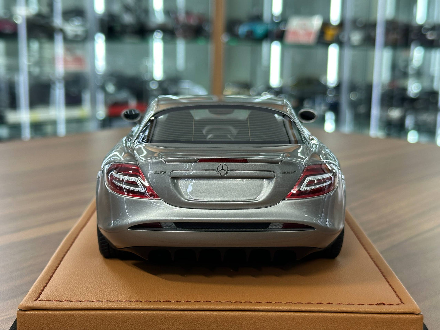 🚨1/18 Resin Model Mercedes-Benz SLR McLaren – (IVY Merit Models)
