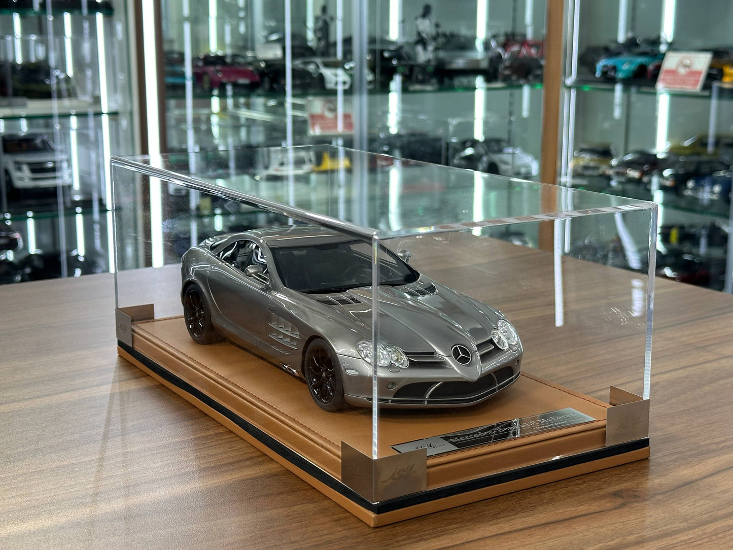 🚨1/18 Resin Model Mercedes-Benz SLR McLaren – (IVY Merit Models)