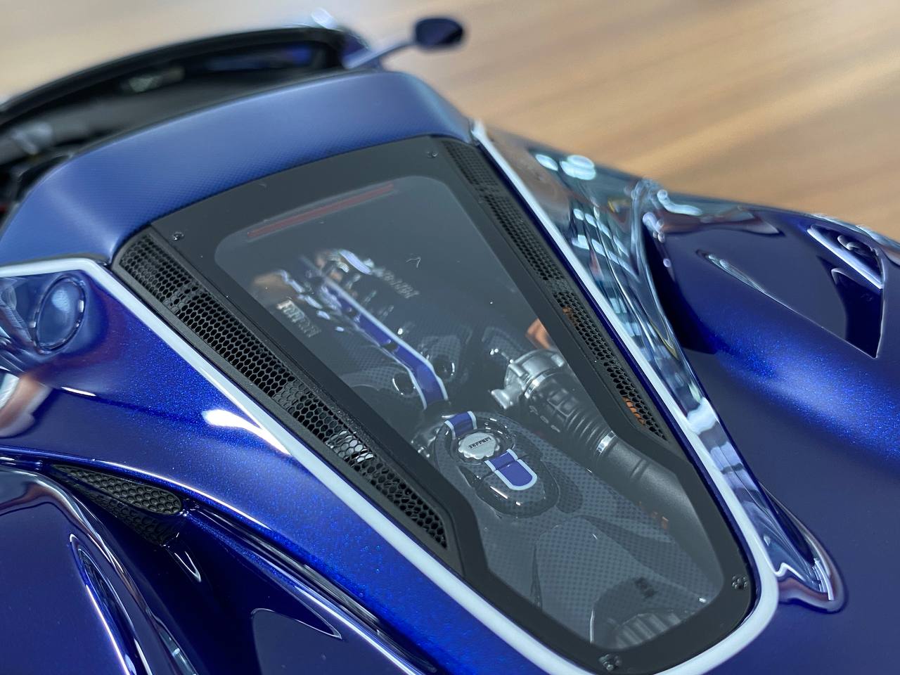 1/18 Resin Ferrari LaFerrari Aperta | Davis & Giovanni| Blue Tour de France | Limited 10 pcs