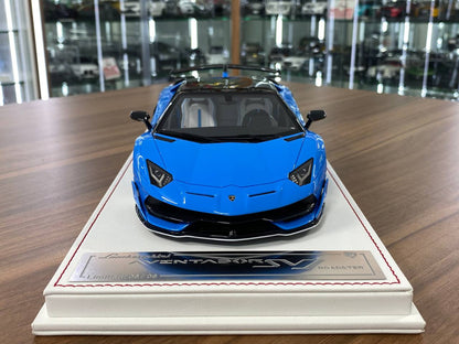 1/18 Resin Davis & Giovanni Lamborghini AVENTADOR SVJ #63 Blue with black roof & white rim Limited- 06 pcs