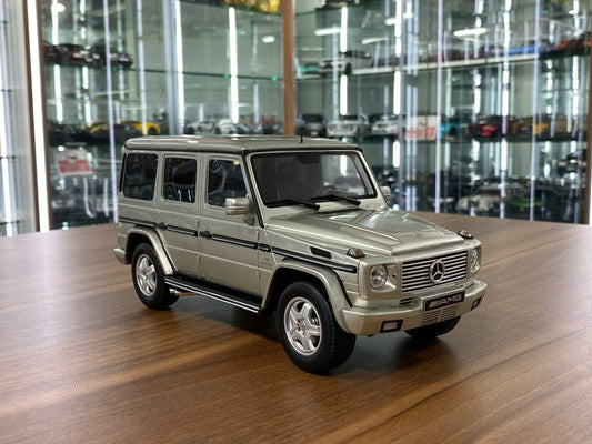 1/18 Resin Model – Mercedes-Benz G55 AMG | OttO Mobile| Gold | Limited 999 pcs