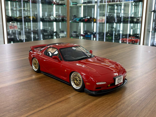 1/18 Resin Model OttO Mobile Mazda RX7 FD Khyzyl Saleem – Red – Limited 3000 pcs