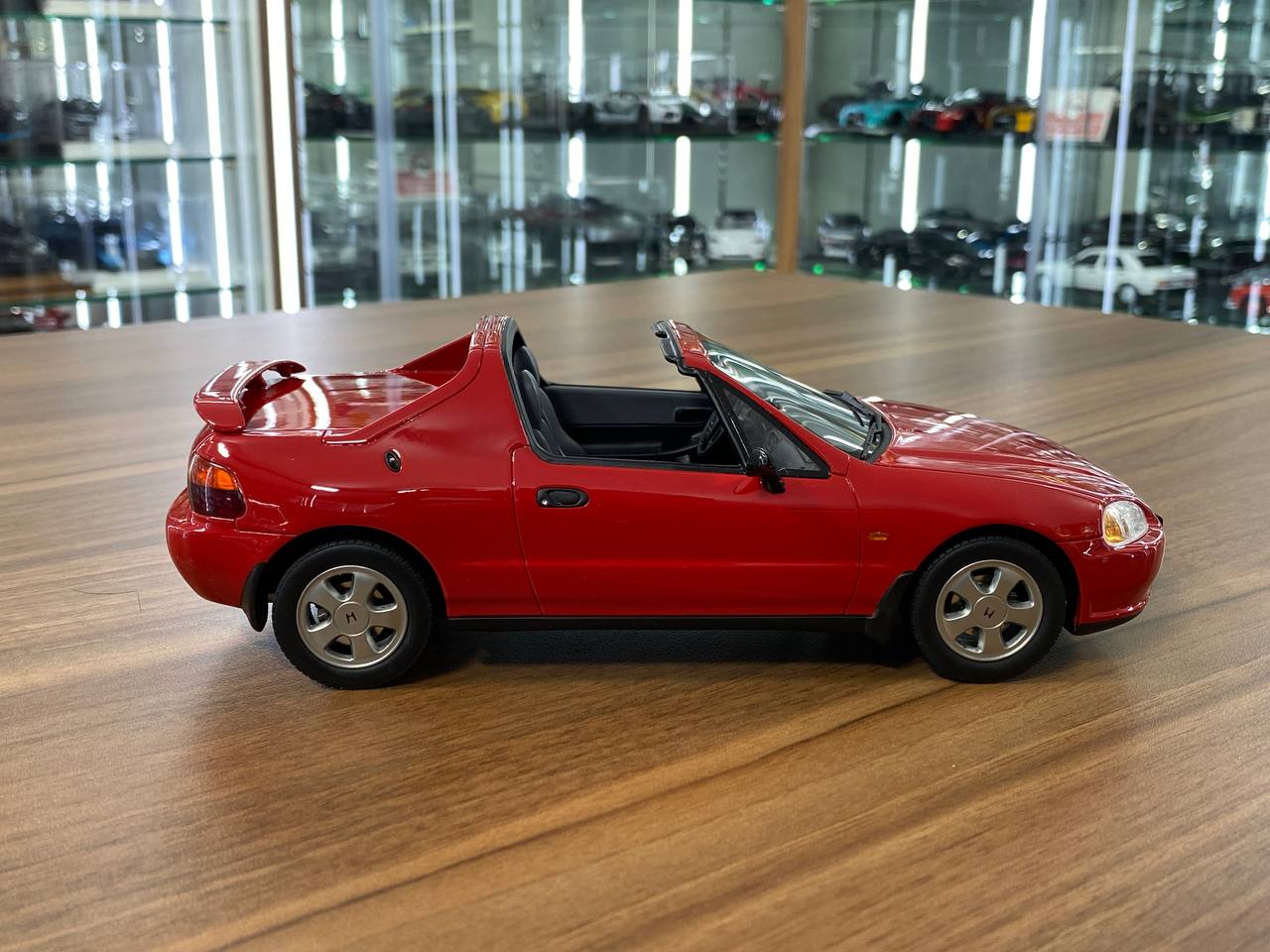 1/18 Resin OttO Mobile Honda Civic CR-X VTI Del Sol 1995 Red - Limited 2000 pcs