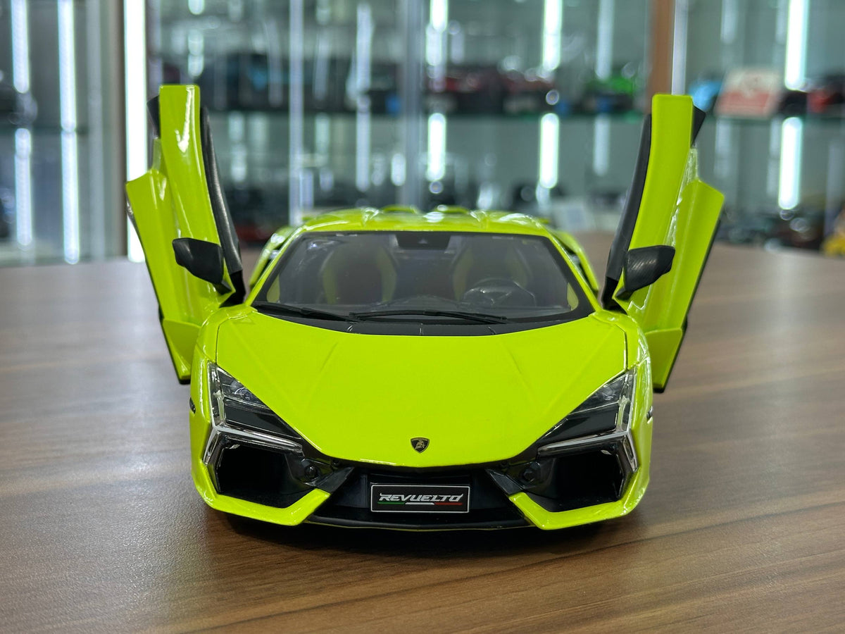 1:18 Maisto Lamborghini Revuelto - Green