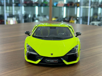 1:18 Maisto Lamborghini Revuelto - Green