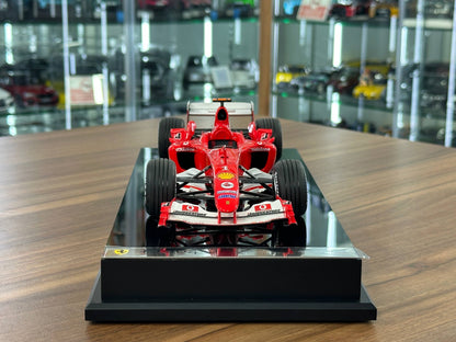 1:18 Amalgam Collection Ferrari F2004 M. Schumacher Canadian GP Winner 2004 - Limited Edition