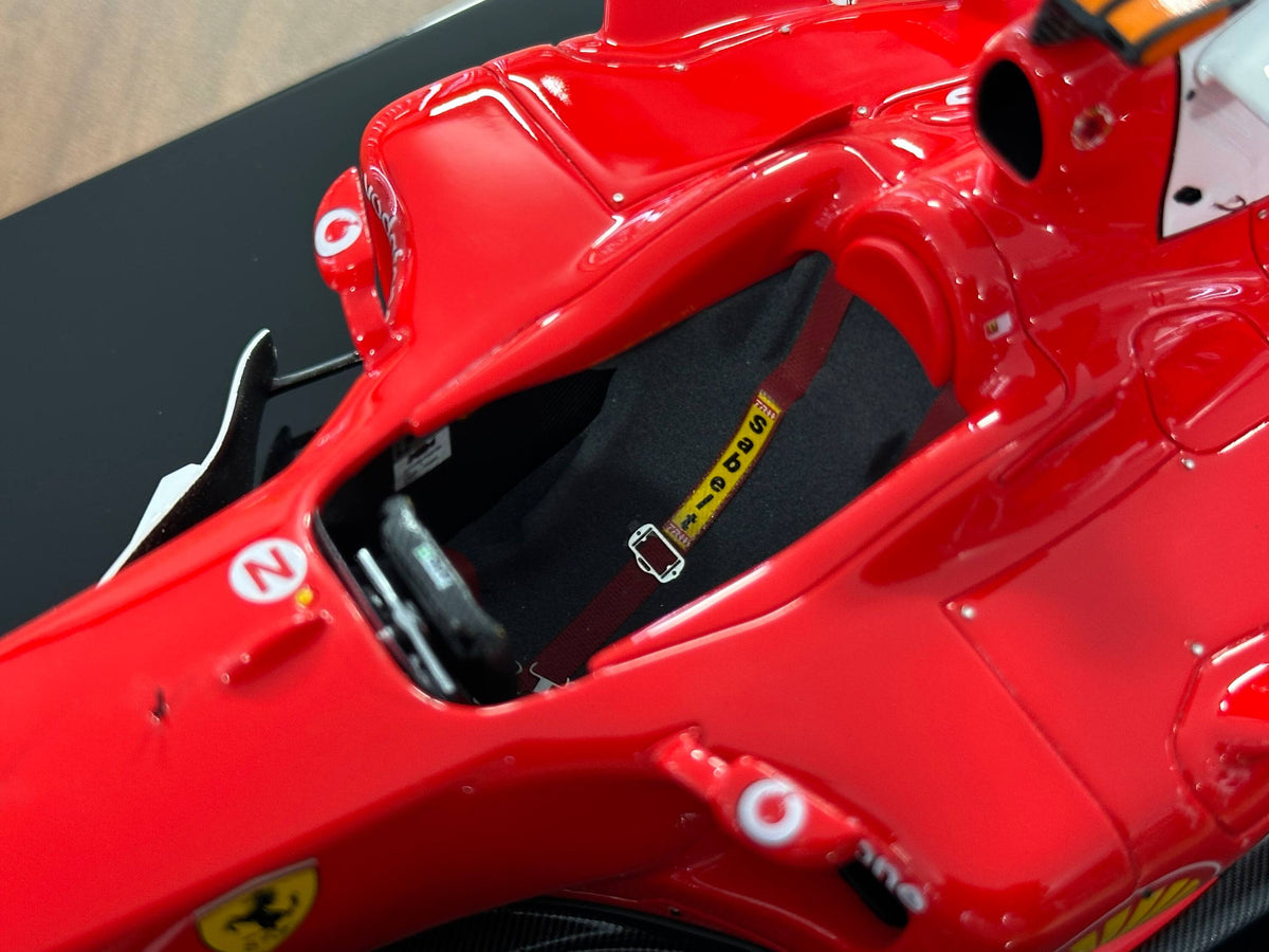1:18 Amalgam Collection Ferrari F2004 M. Schumacher Canadian GP Winner 2004 - Limited Edition
