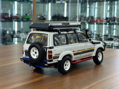 1/18 Diecast Toyota Land Cruiser 80 White Model Car by KengFai