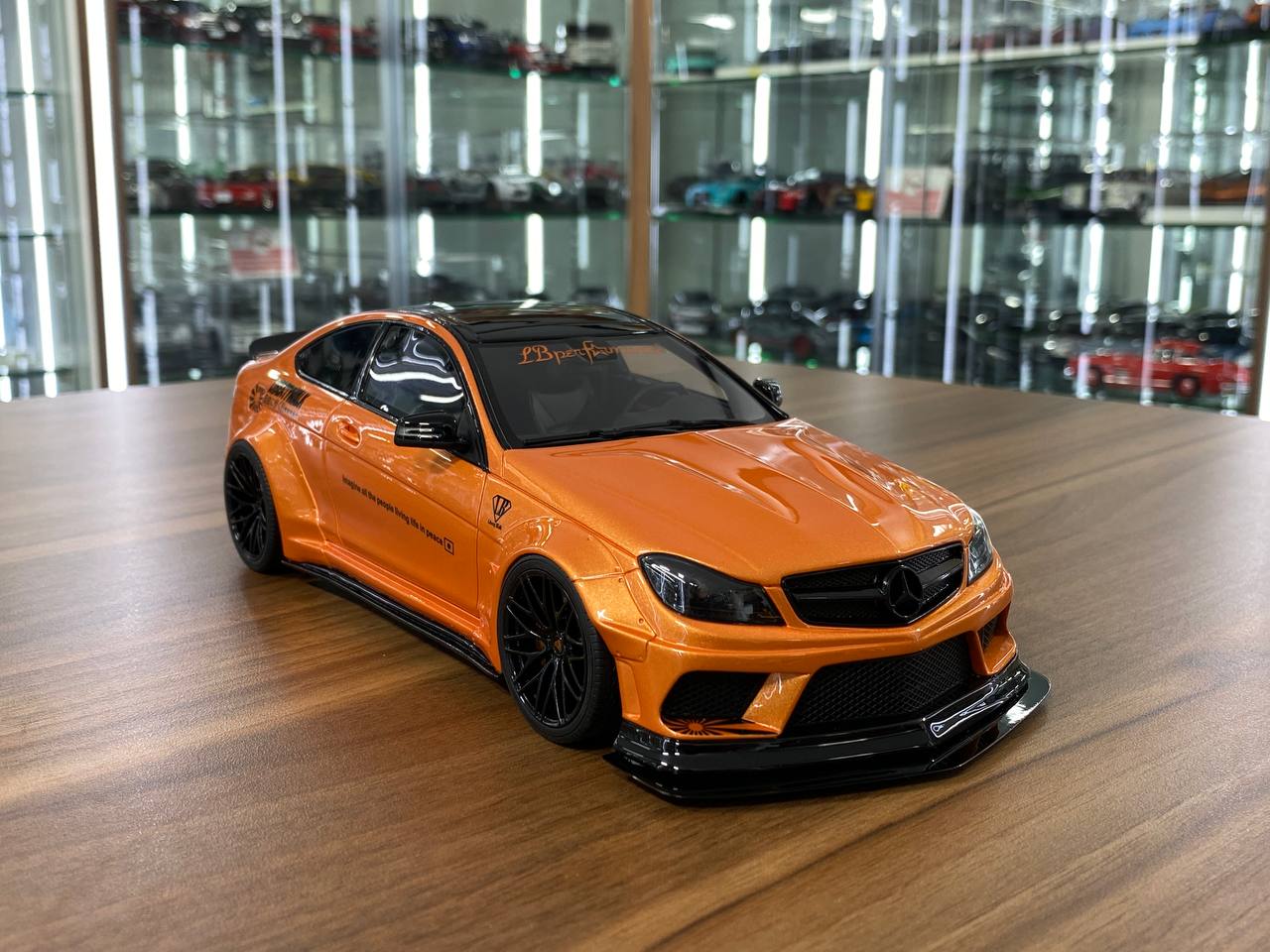 1/18 Resin Mercedes-Benz AMG C63 Coupe W204 LB Works – GT Spirit (Orange, Limited 999 pcs)