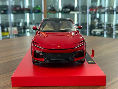1/18 Diecast Bburago Ferrari Purosangue - Red