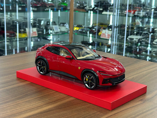 1/18 Diecast Bburago Ferrari Purosangue - Red