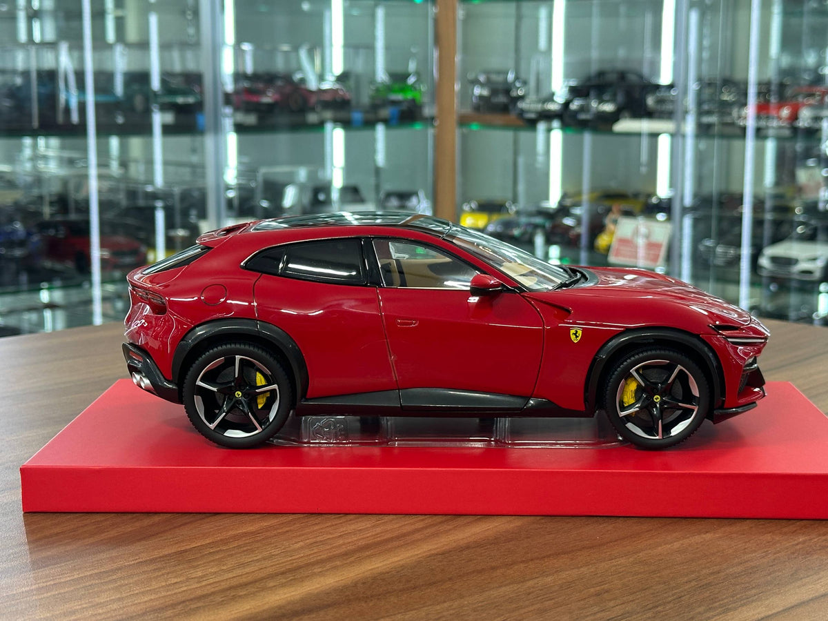 1/18 Diecast Bburago Ferrari Purosangue - Red