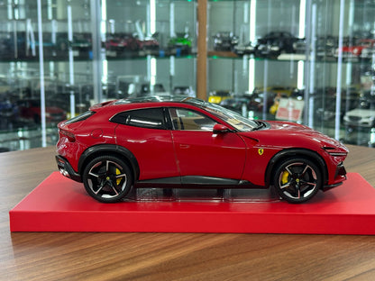 1/18 Diecast Bburago Ferrari Purosangue - Red