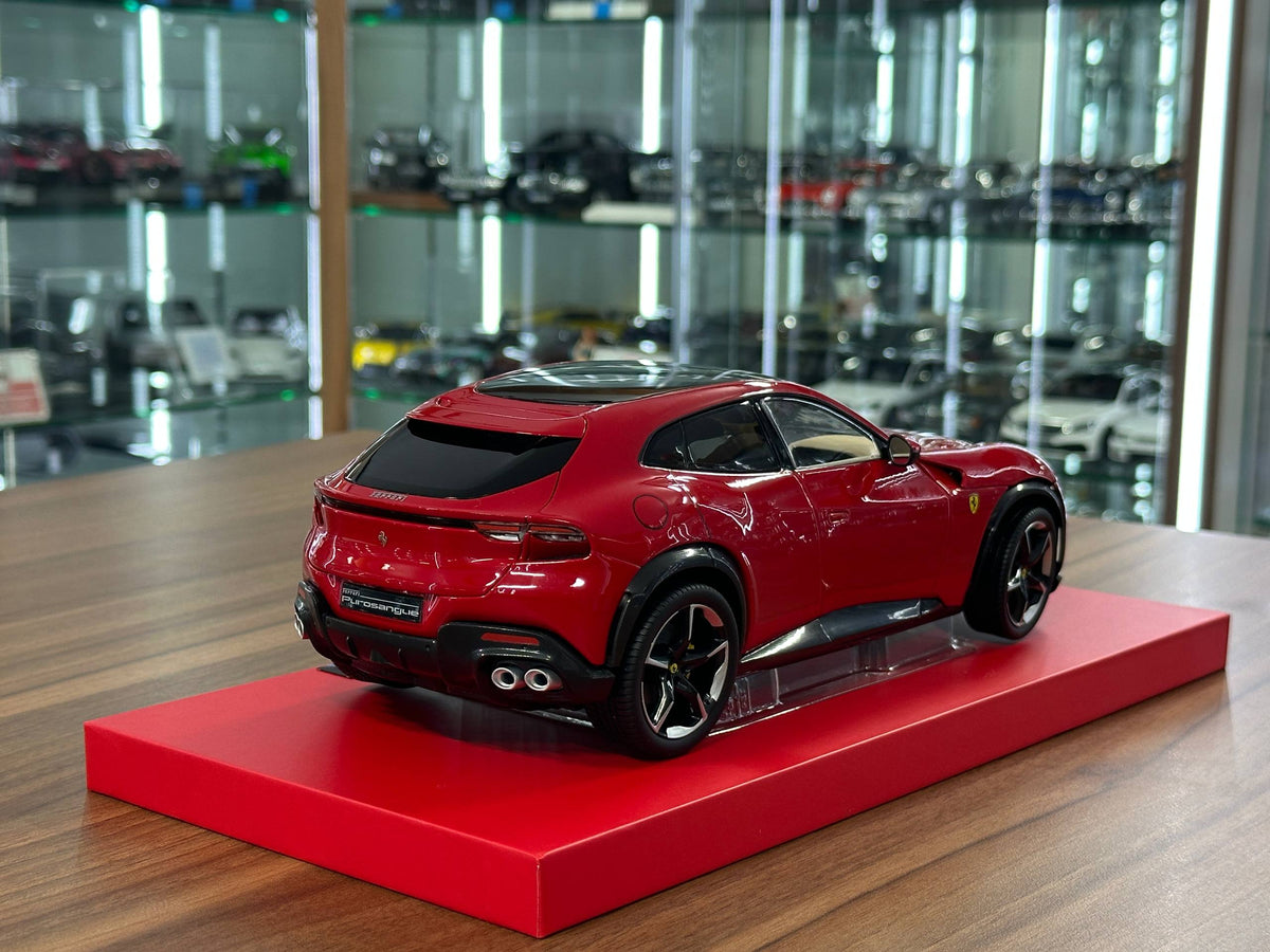 1/18 Diecast Bburago Ferrari Purosangue - Red