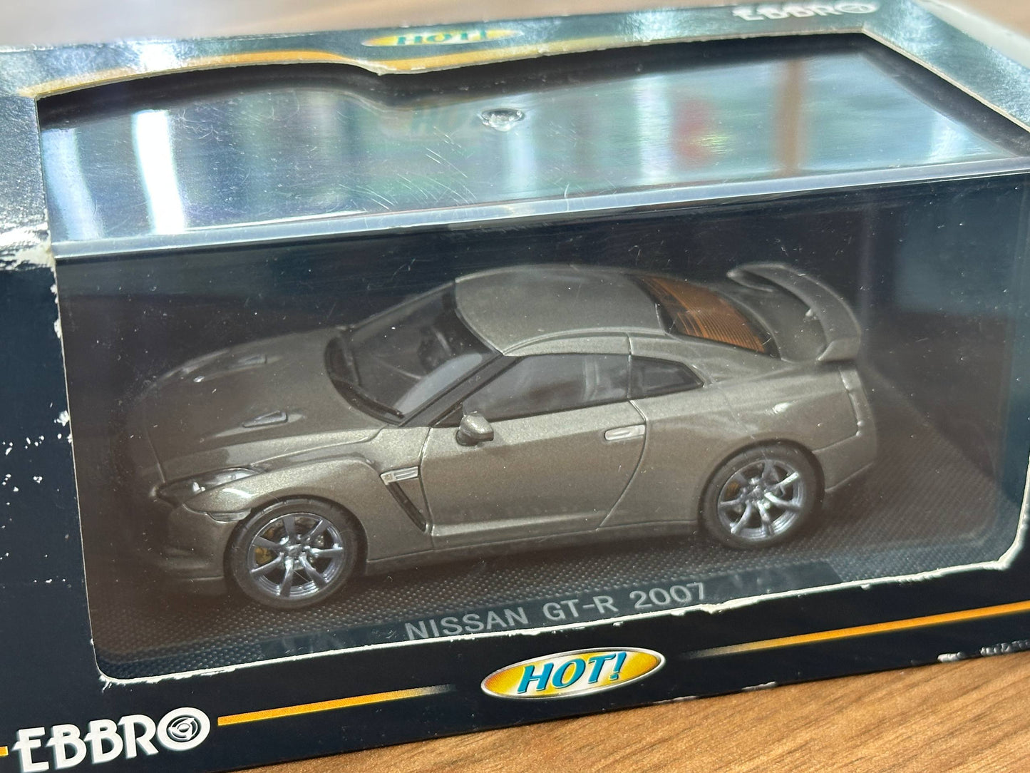 1/43 Diecast Model Nissan GT-R R35 – (EBBRO)