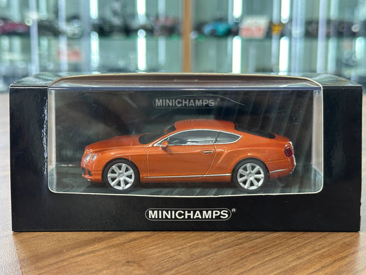 1/43 Diecast Model Bentley Continental GT 2011 –  (Minichamps)