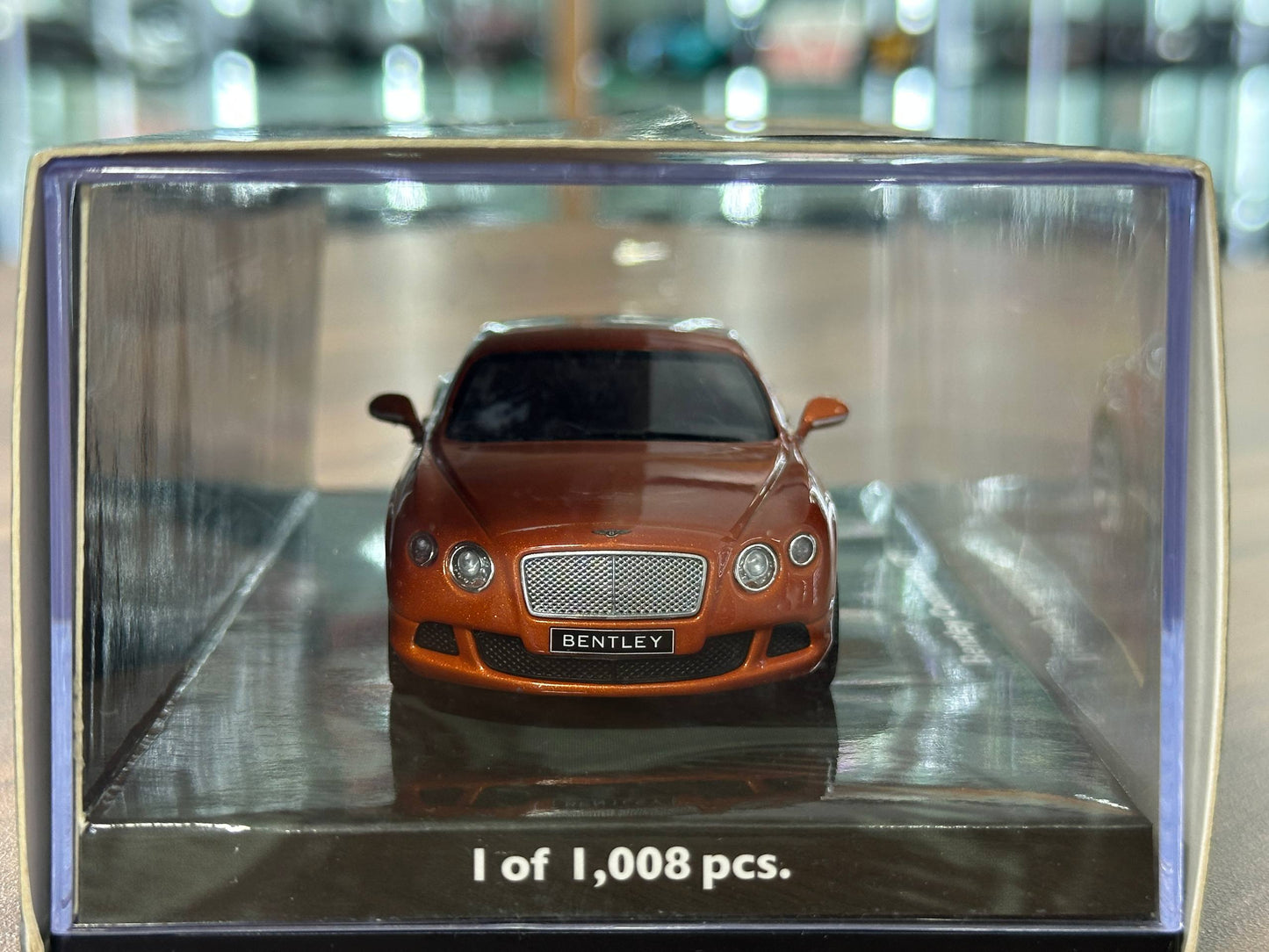 1/43 Diecast Model Bentley Continental GT 2011 –  (Minichamps)