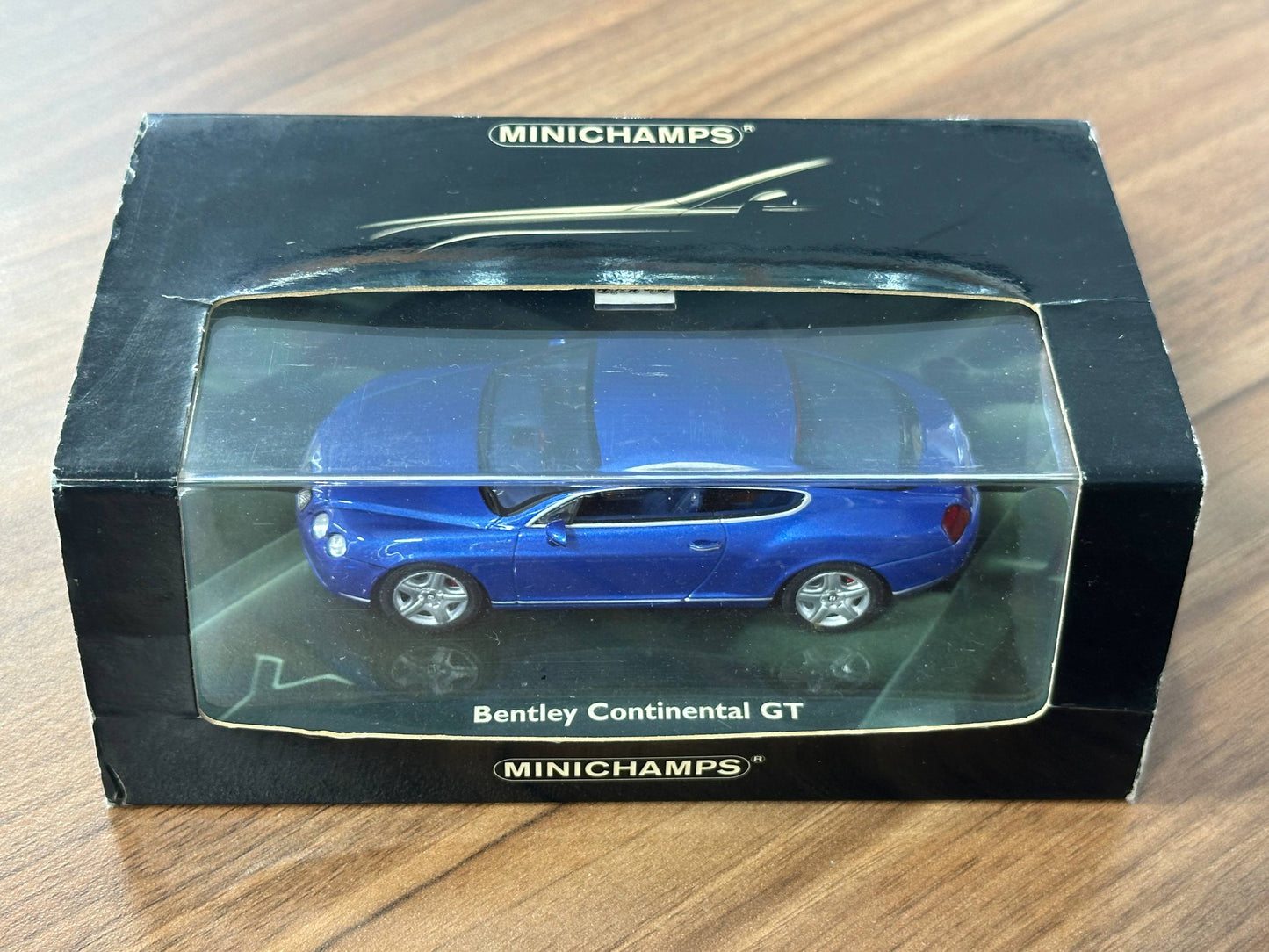 Bentley Continental GT – 1/43 Diecast Model (Minichamps)