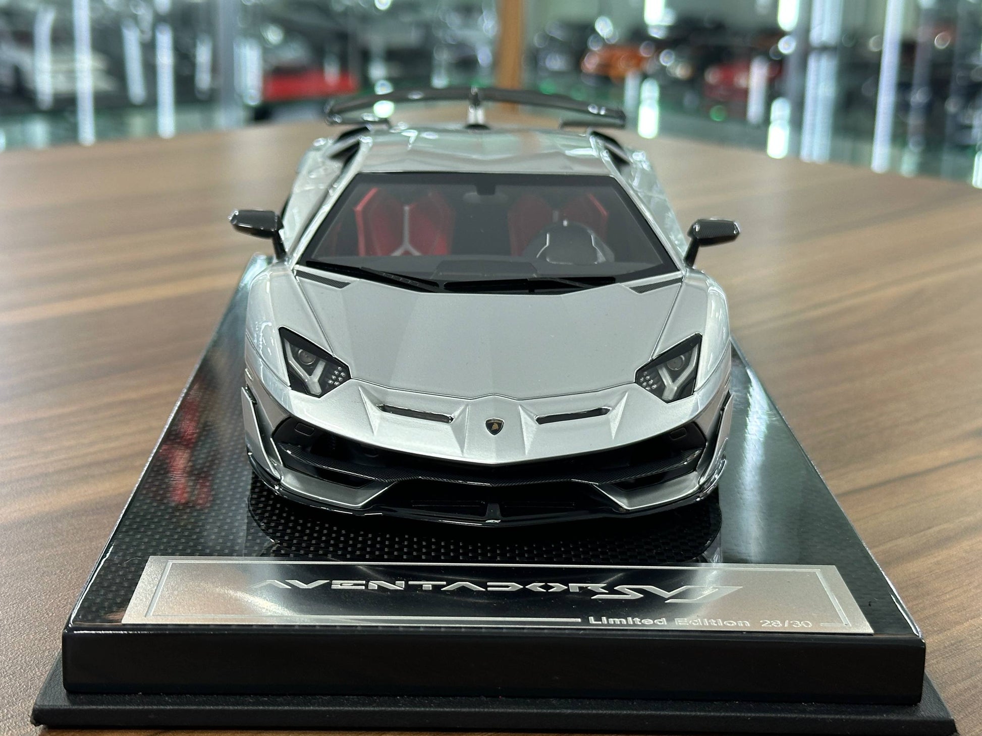 1:18 Resin Dino Model Lamborghini Aventador SVJ – Silver ( Limited to 30 pcs)