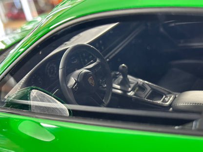 1/8 Resin GT Spirit Porsche 911 GT3 – Green (Limited to 300 pcs)