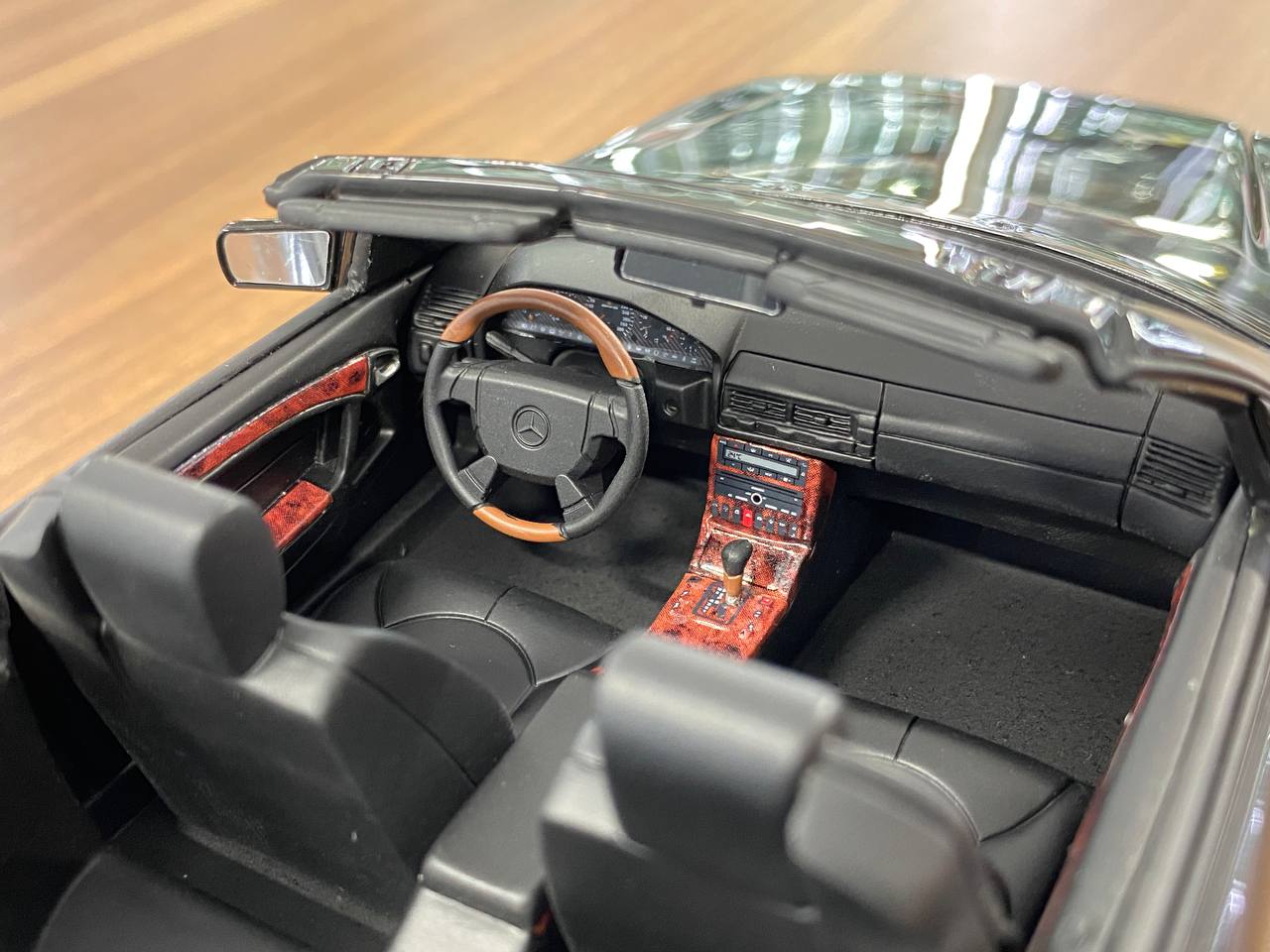 1/18 Resin Mercedes-Benz SL 73 AMG (R129) Convertible 1991 - Black by OttOMobile - Limited 2000 pcs