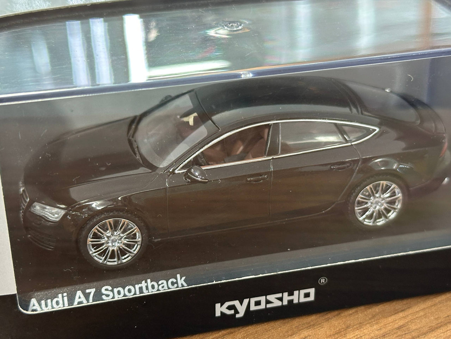 1/43 Diecast Model Audi A7 Sportback  (Kyosho)